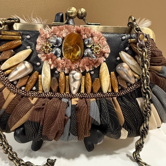 Mary Frances Feather and Stone shoulder bag - Picture 4 of 6